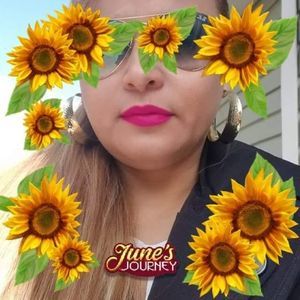 Meet your Posher, Lorena